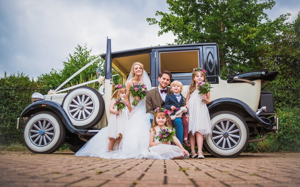 The Wedding Car Hire People Hero Image